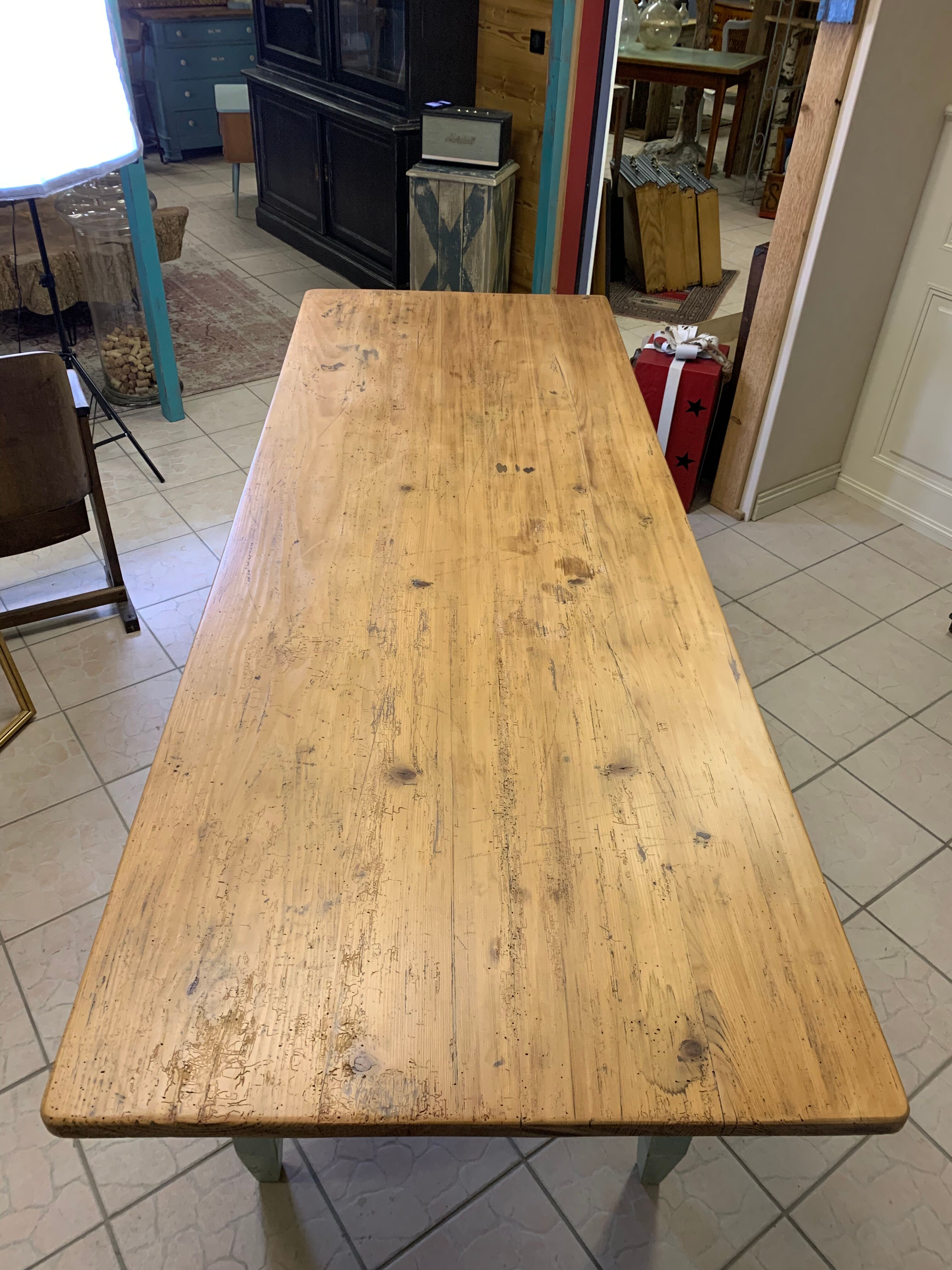 Farmhouse table