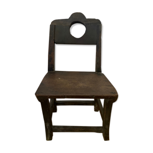 chaise en bois massif