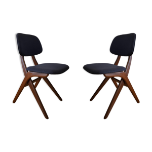 Chaises en ciseaux en