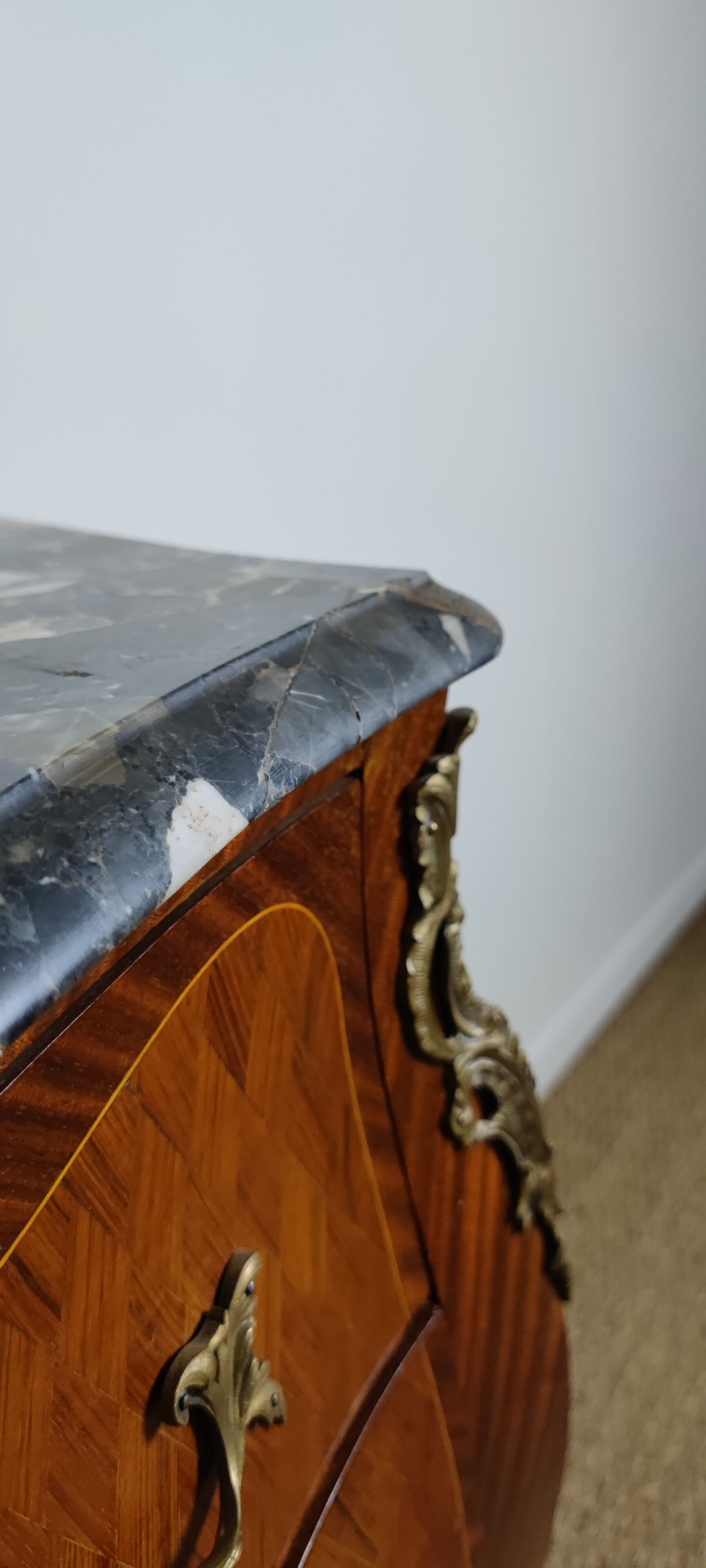 Dresser Louis XV