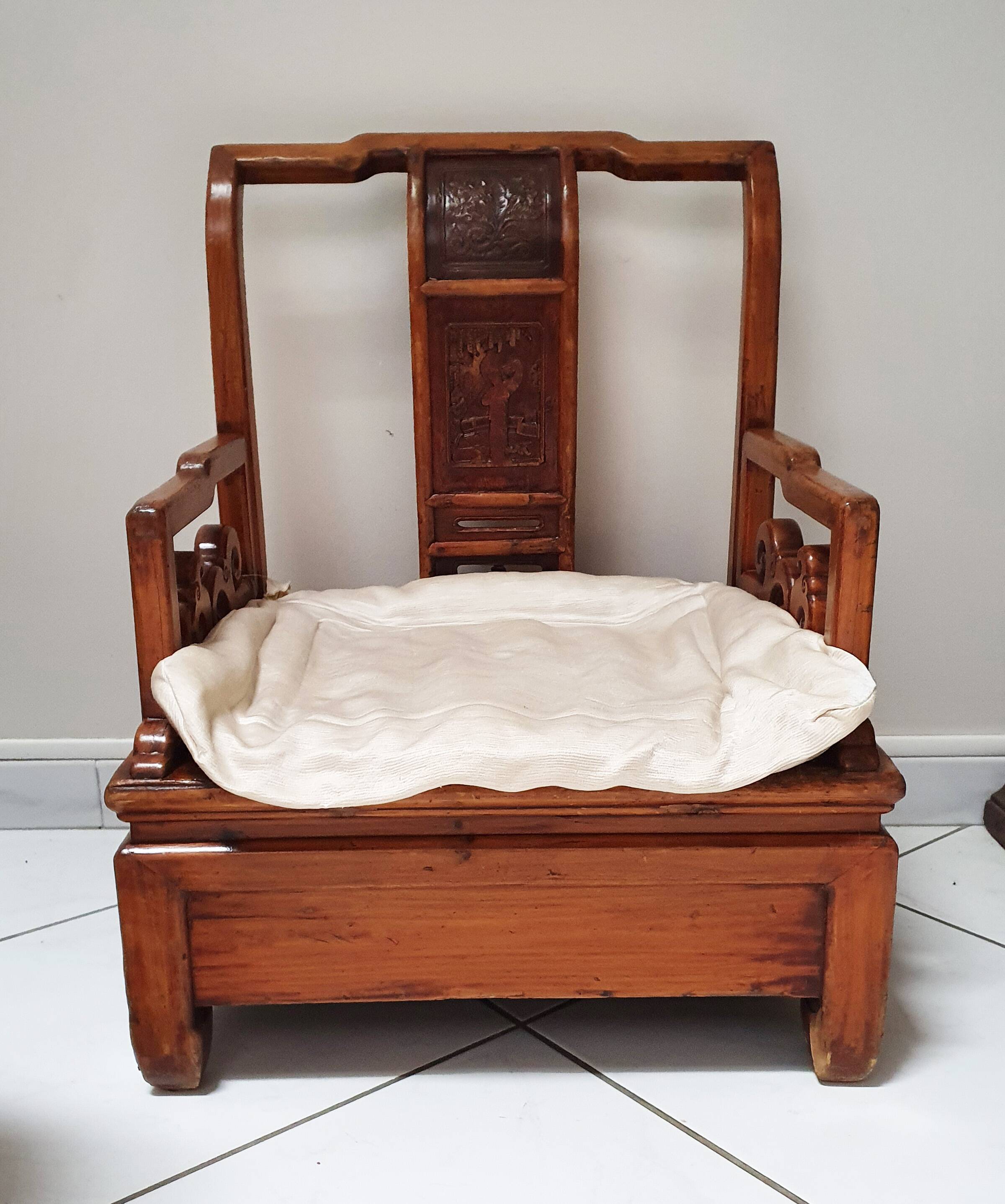 Chinese court lady's chair