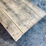 Farm table