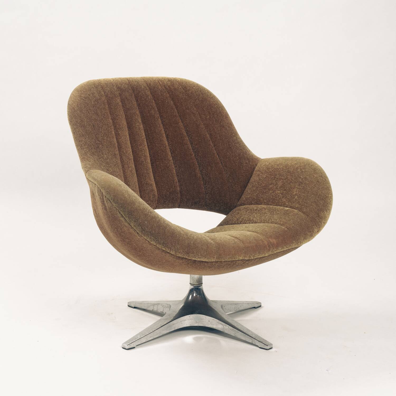 Fauteuil pivotant Space Age en mohair vert marron, années 1960