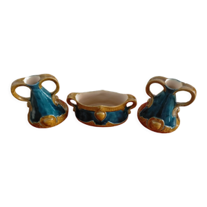 Jardinière et ses 2 vases