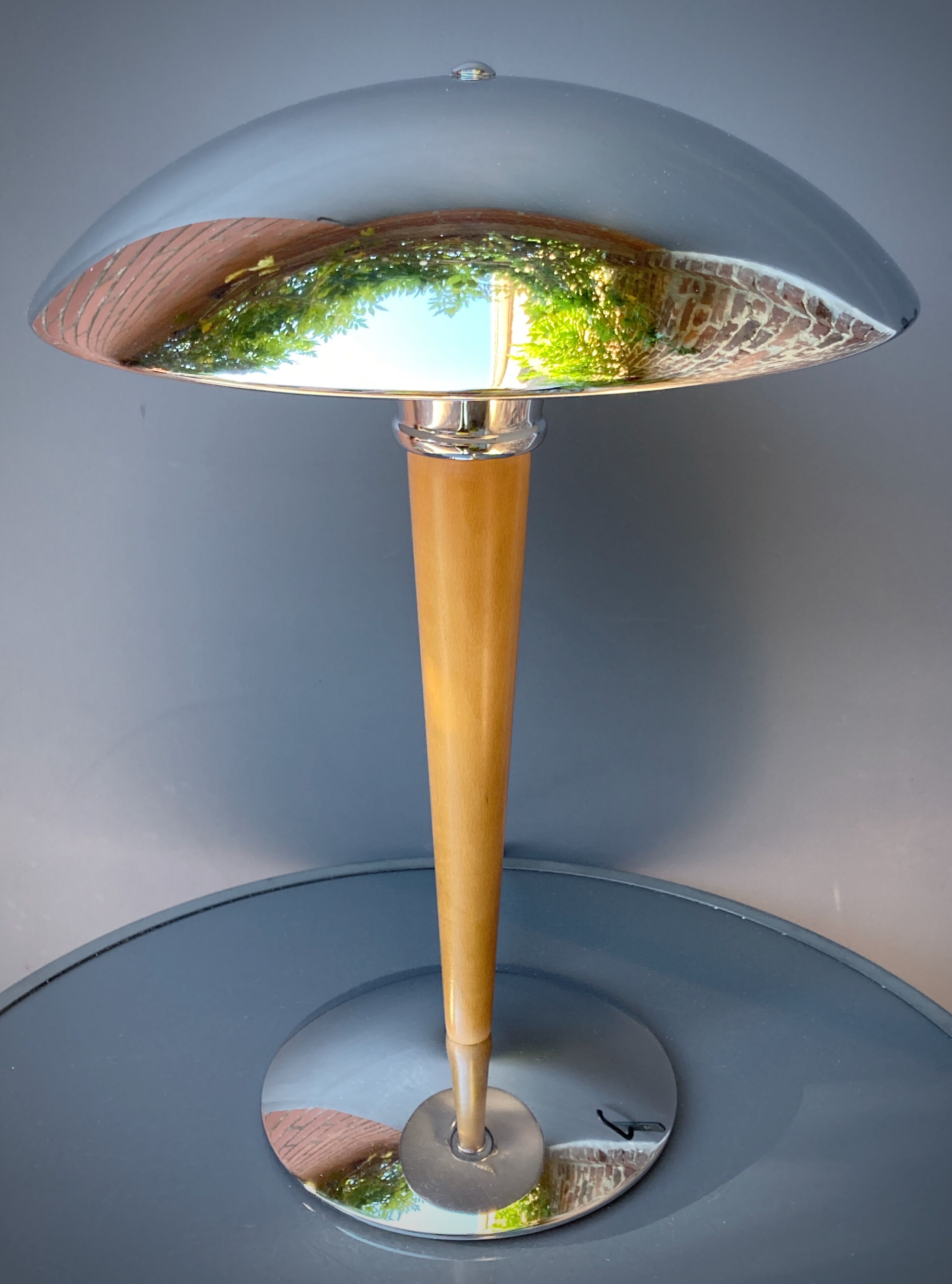 Desk lamp model Titan GB Geprüfte Sichereit