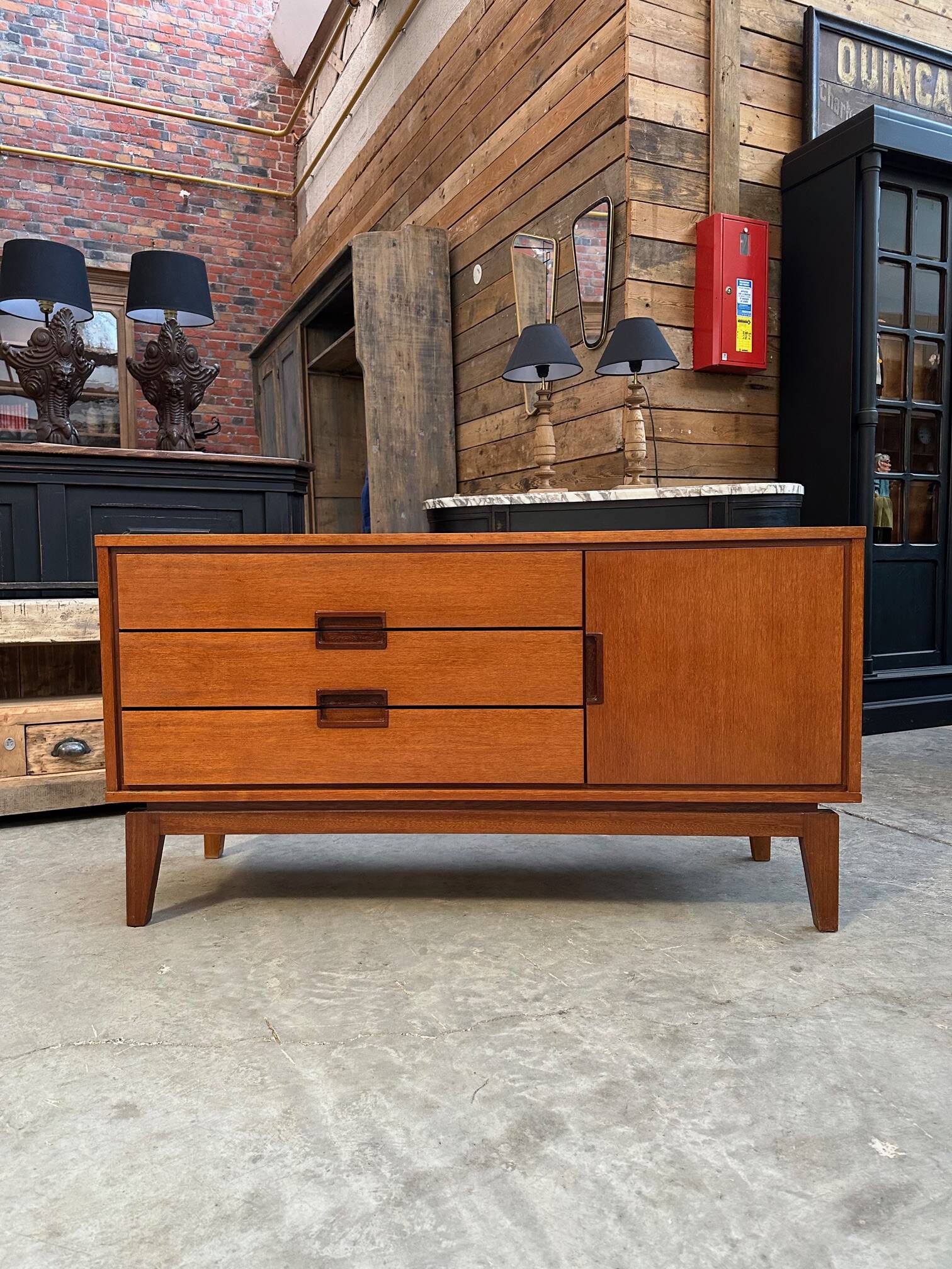 Petite enfilade scandinave en teck