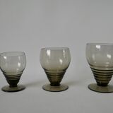 Set of 6 small art deco design wine glasses in smoked glass from the 30s and 40s