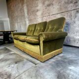 Seat / vintage moss green sofa