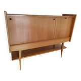 Superb tall sideboard in light oak, French work from the early 1950s