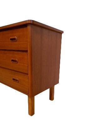 1960s vintage chest of drawers, Danish