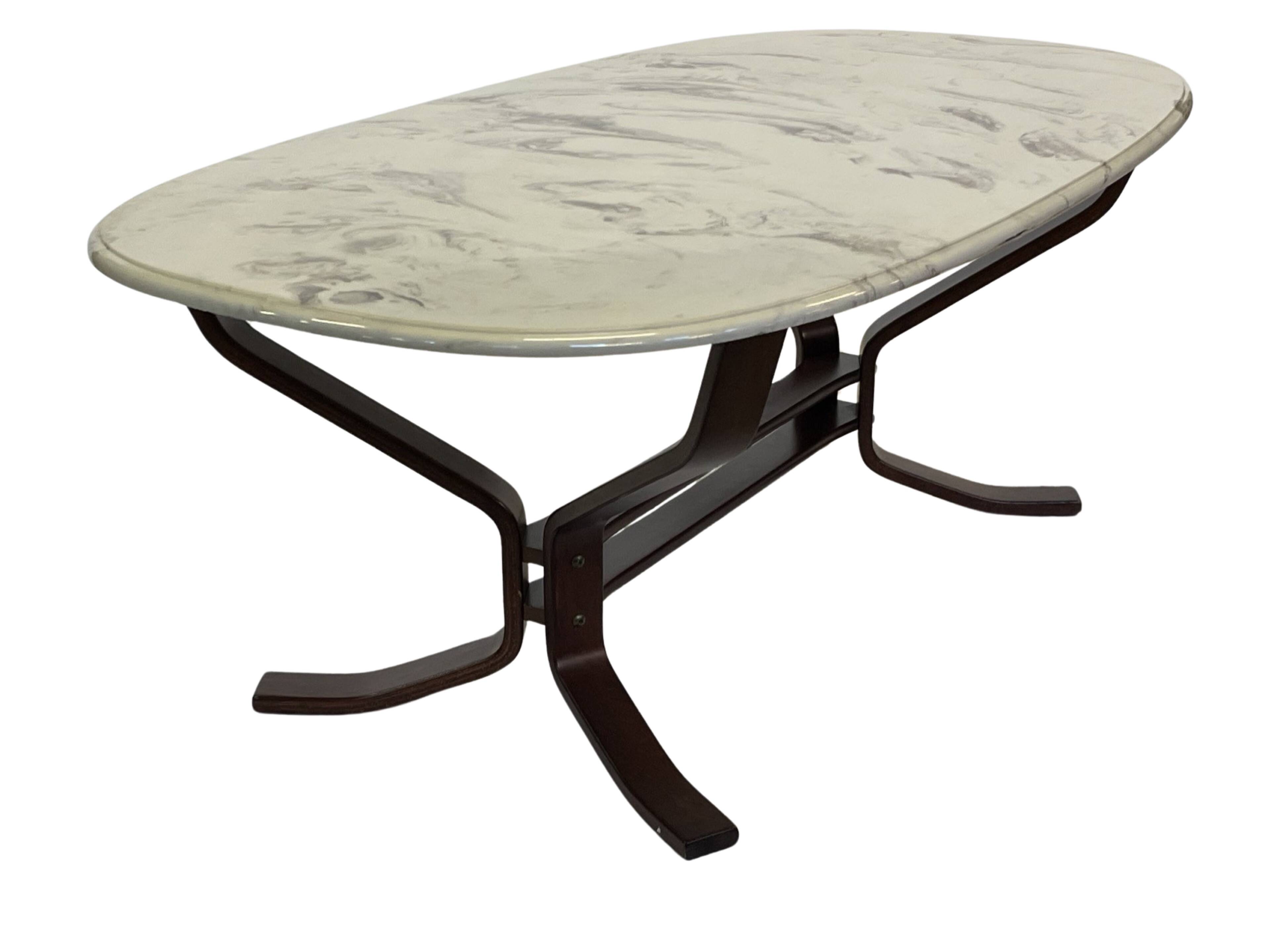 Table basse vintage en bois et marbre Design minimaliste Suède années 70