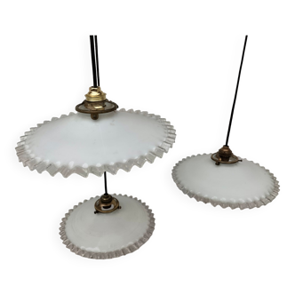 Set of 3 opalines with ceiling lights