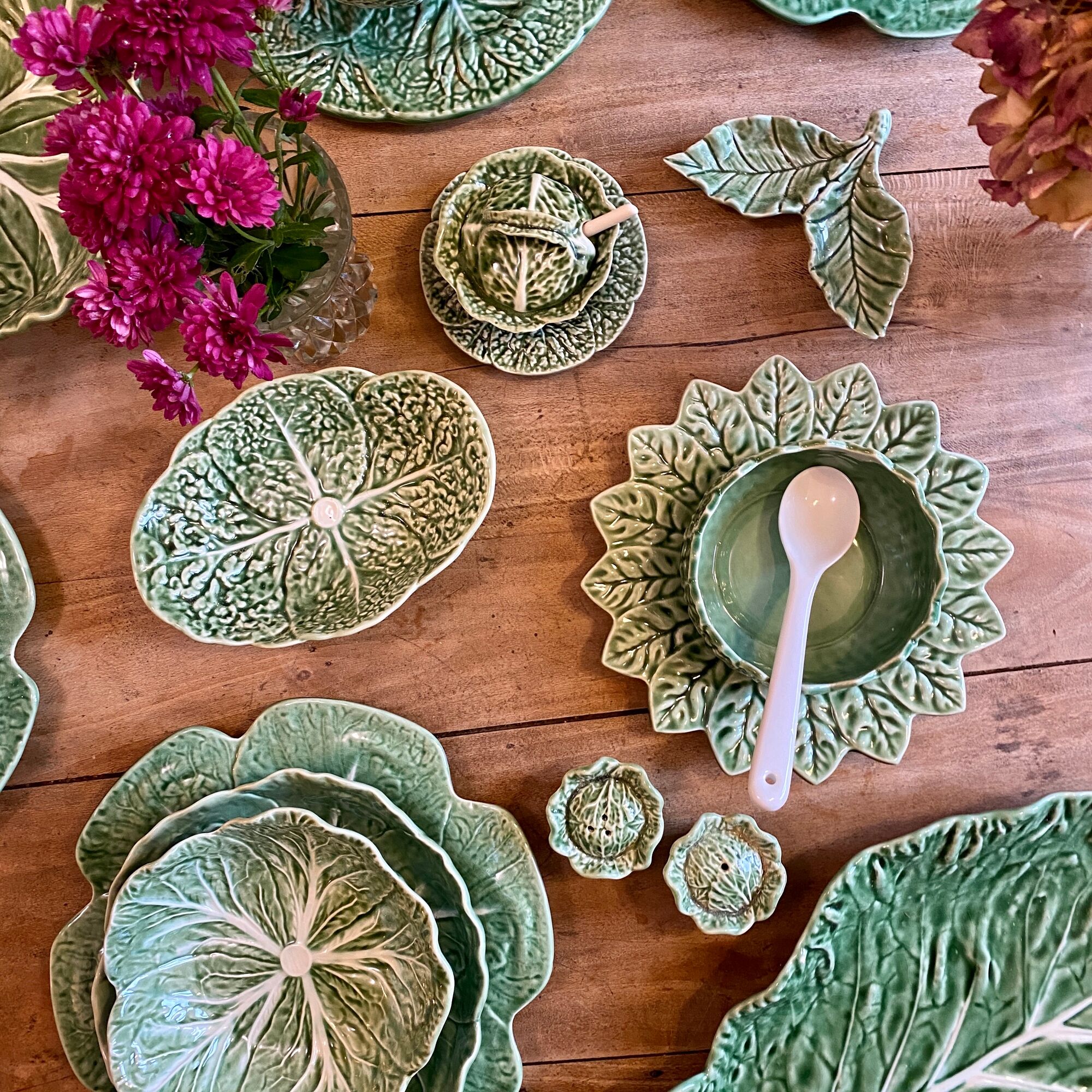 Set of 3 vintage pieces of serving cabbage, salt-pepper, mustard and ravier