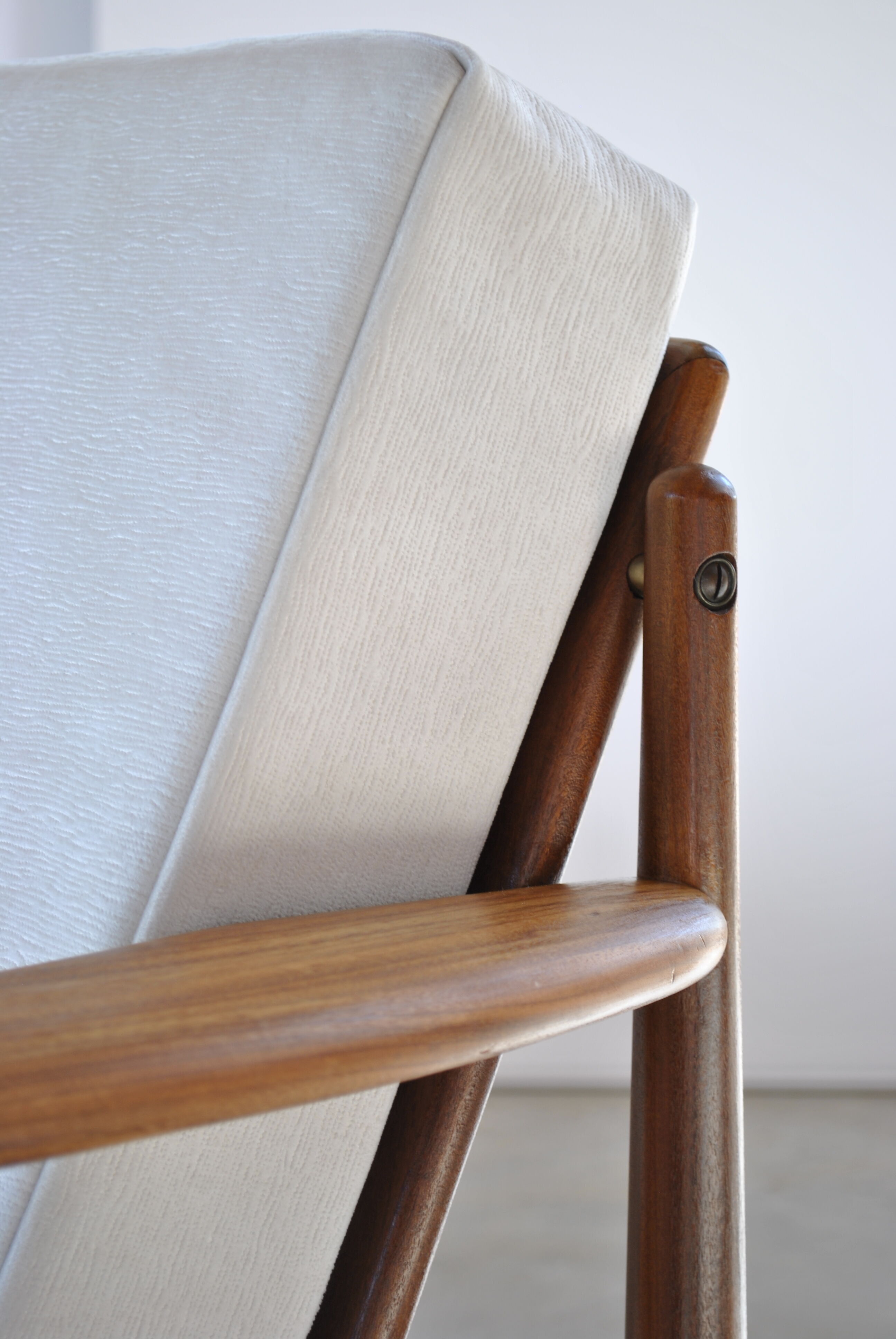 Danish scandinavian sofa distributed to Roche Bobois 1960