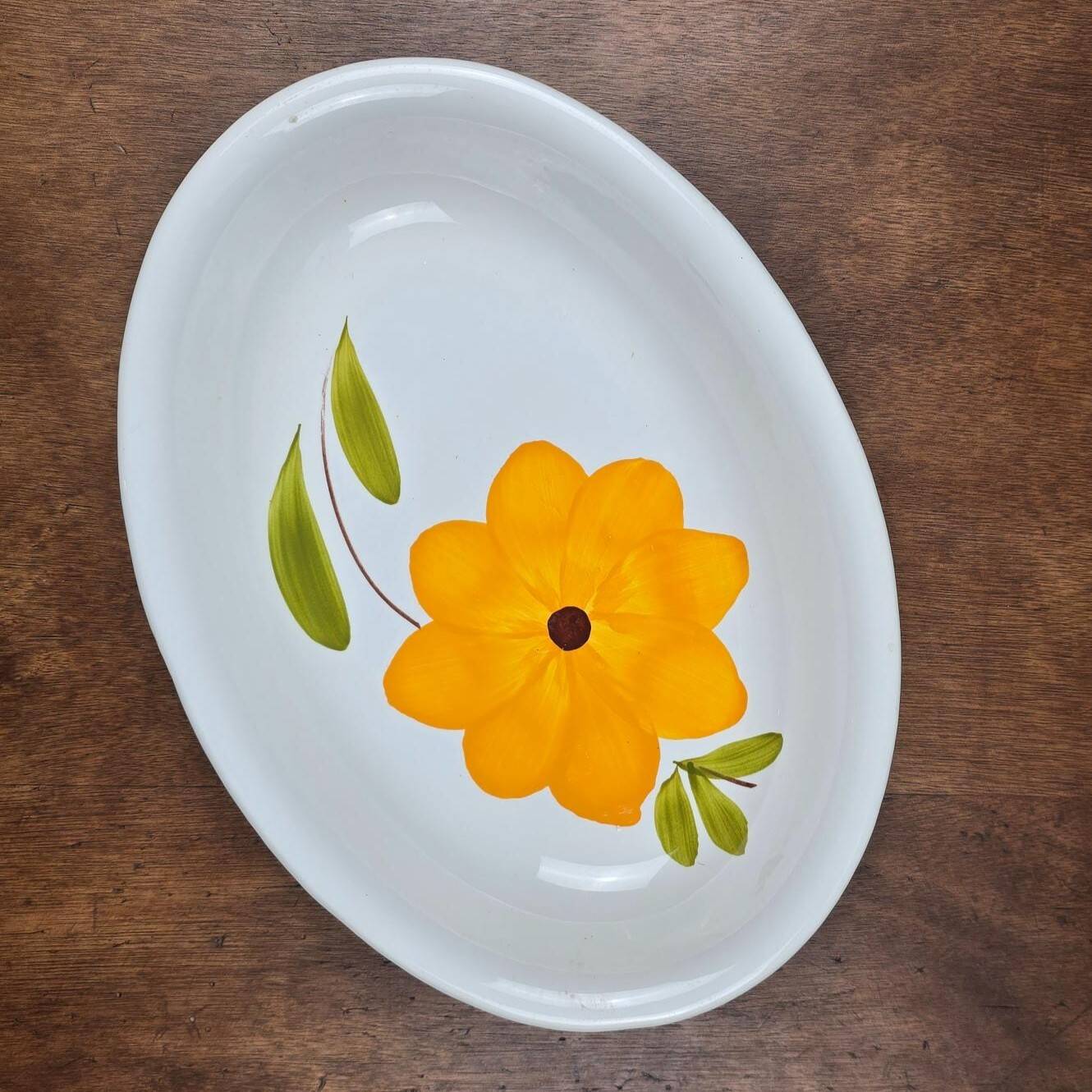 Vintage oval dish Made in Italy, hand-painted floral decoration