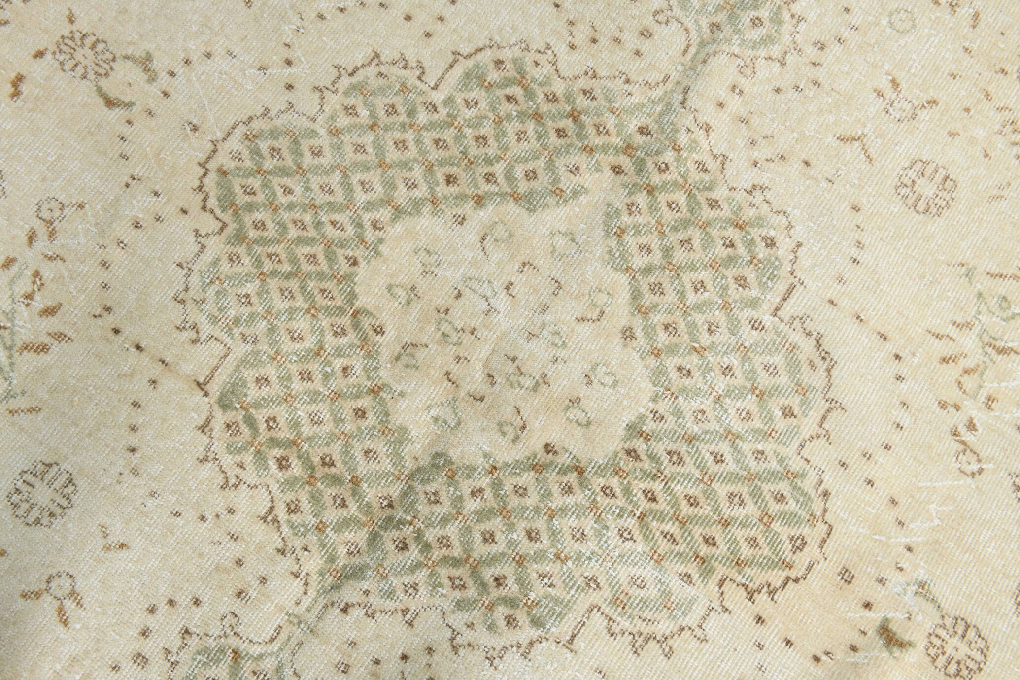 Soft Beige Neutral Vintage Oushak Carpert Rug, 222x330 Cm