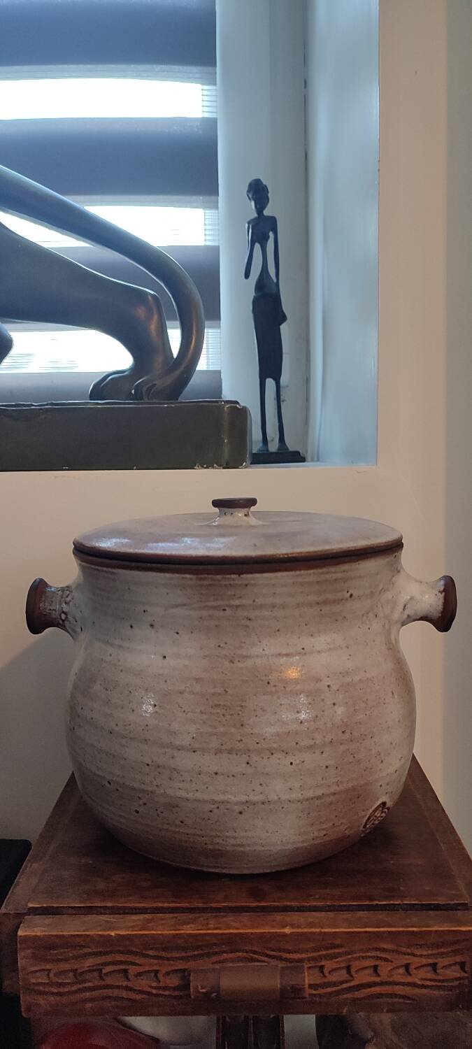 Ceramic soup pot La Hulotte, Ateliers Pierlot, Ratilly