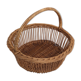 Rattan basket