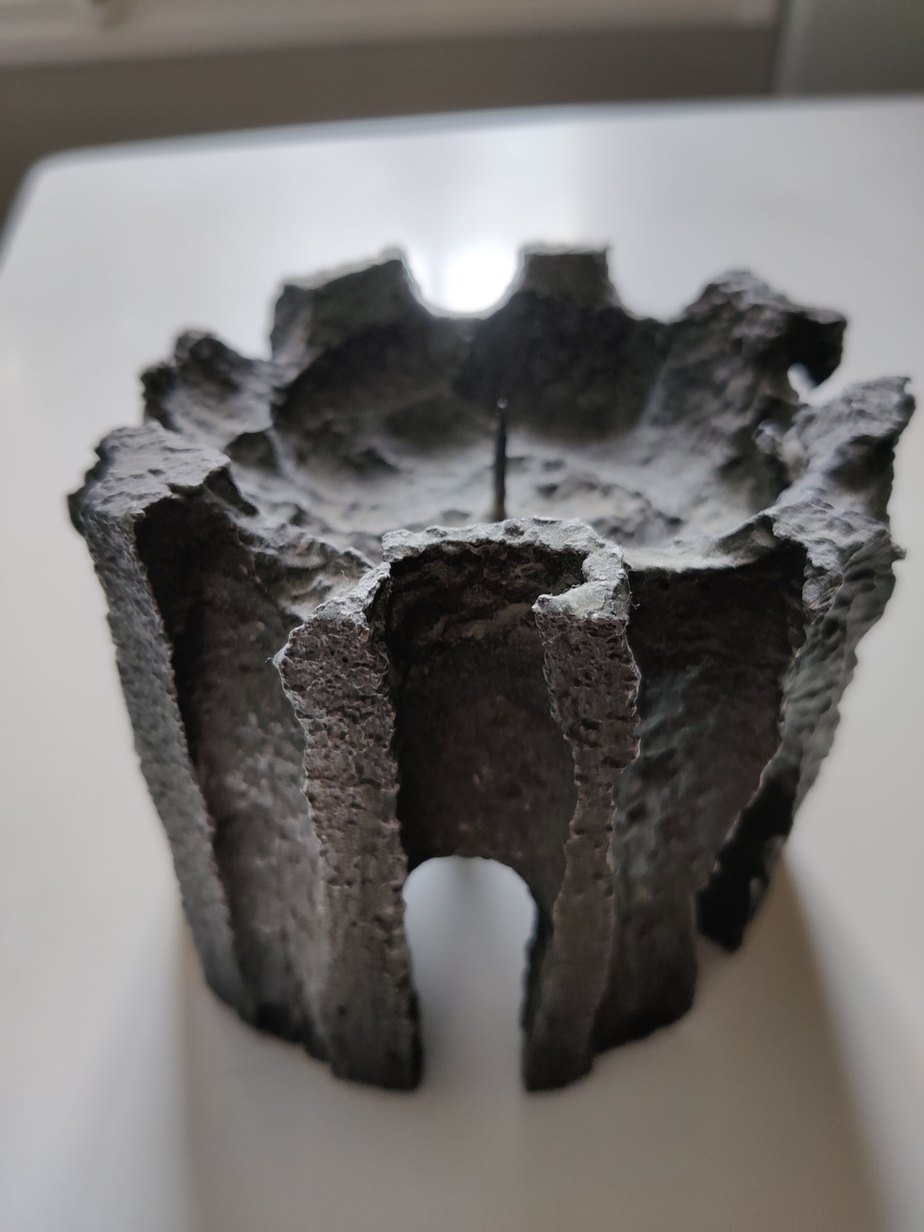 Candle holder stings modern brutalist candle