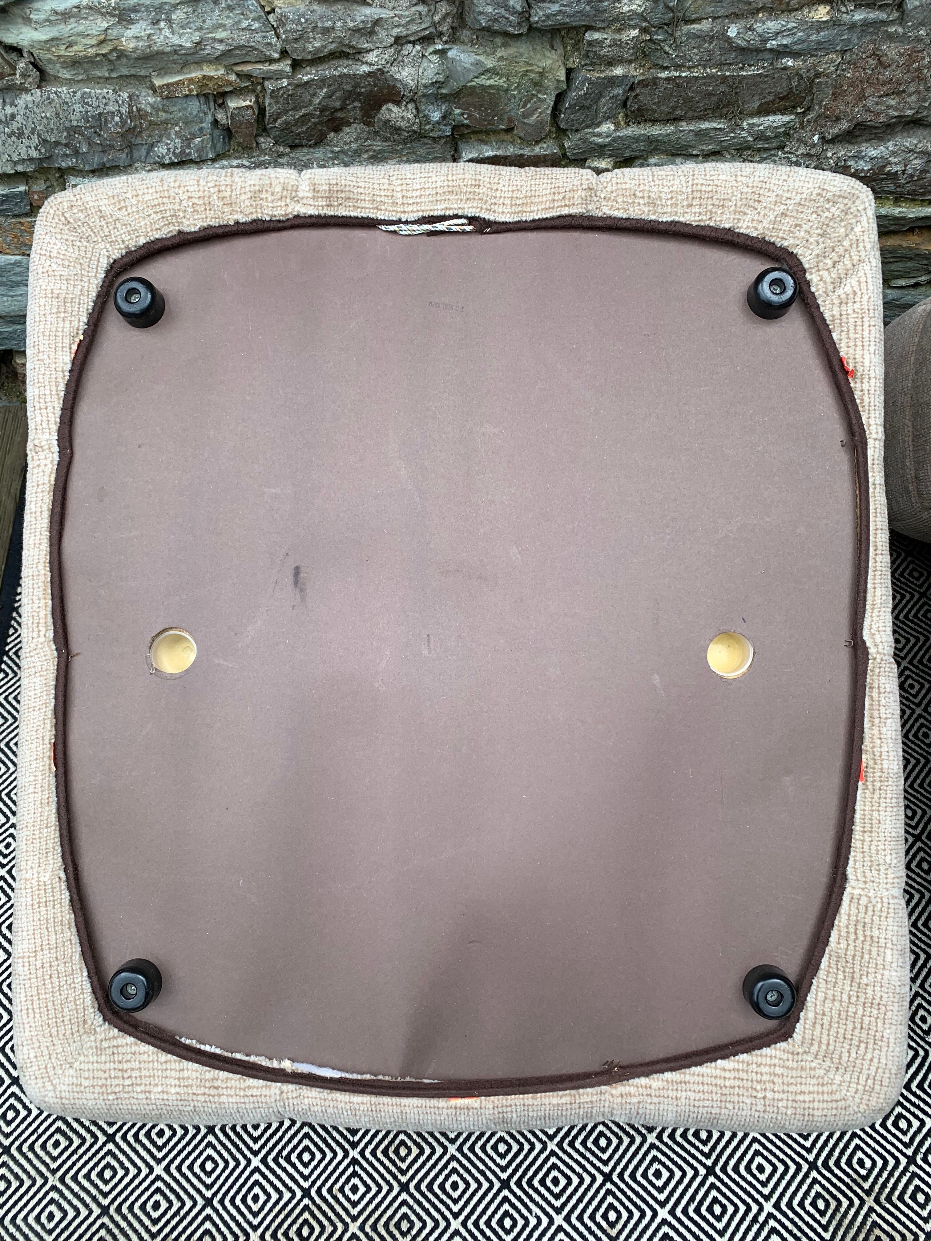 Modular sofa of 4 heaters edition Beka 70s