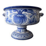 Antoine Montagnon in Nevers: footed bowl in porcelain with blue decoration.