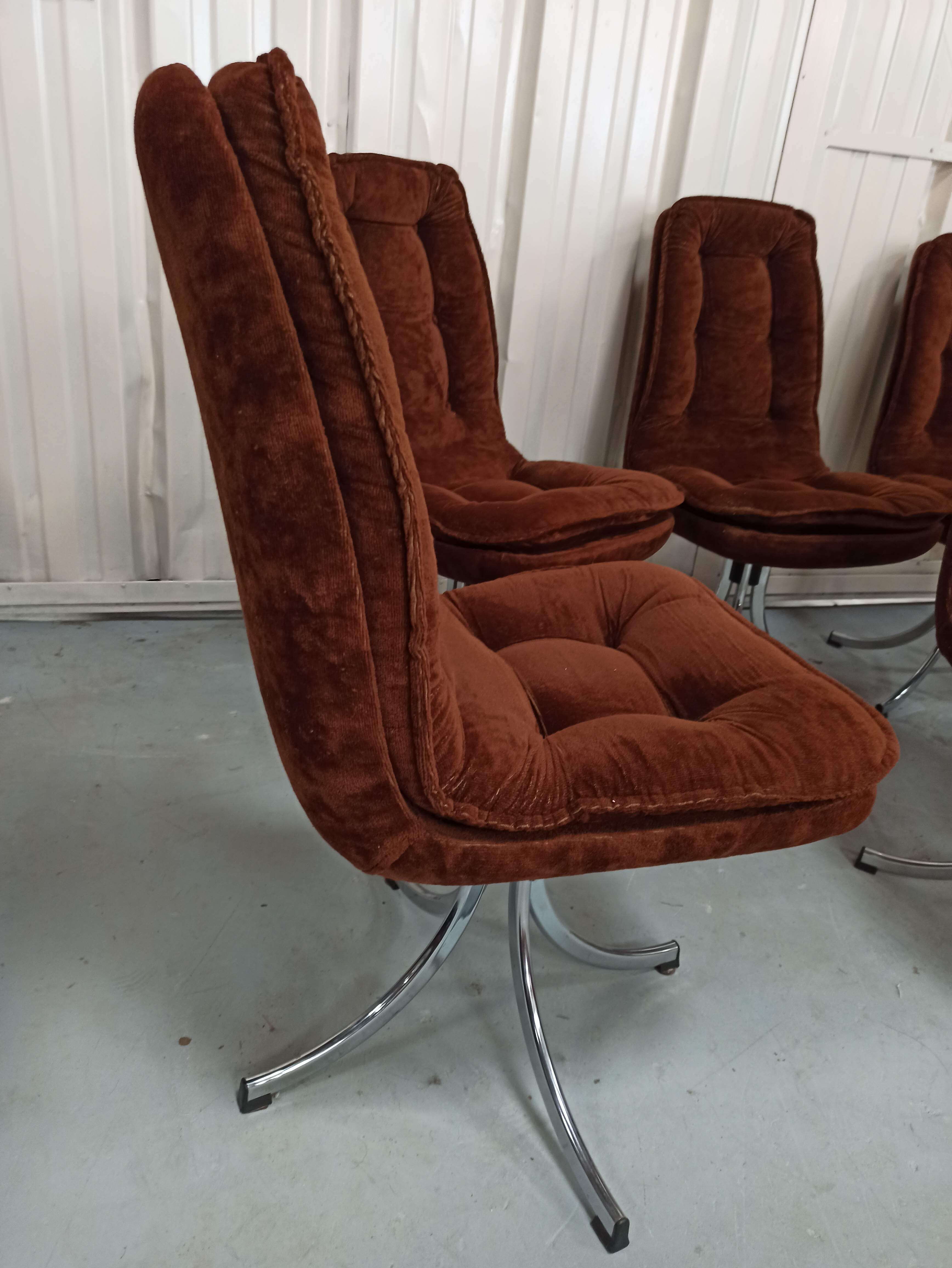 Set of 6 chrome velvet bucket chairs from the 70s