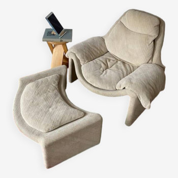 Fauteuil et repose pieds années 70