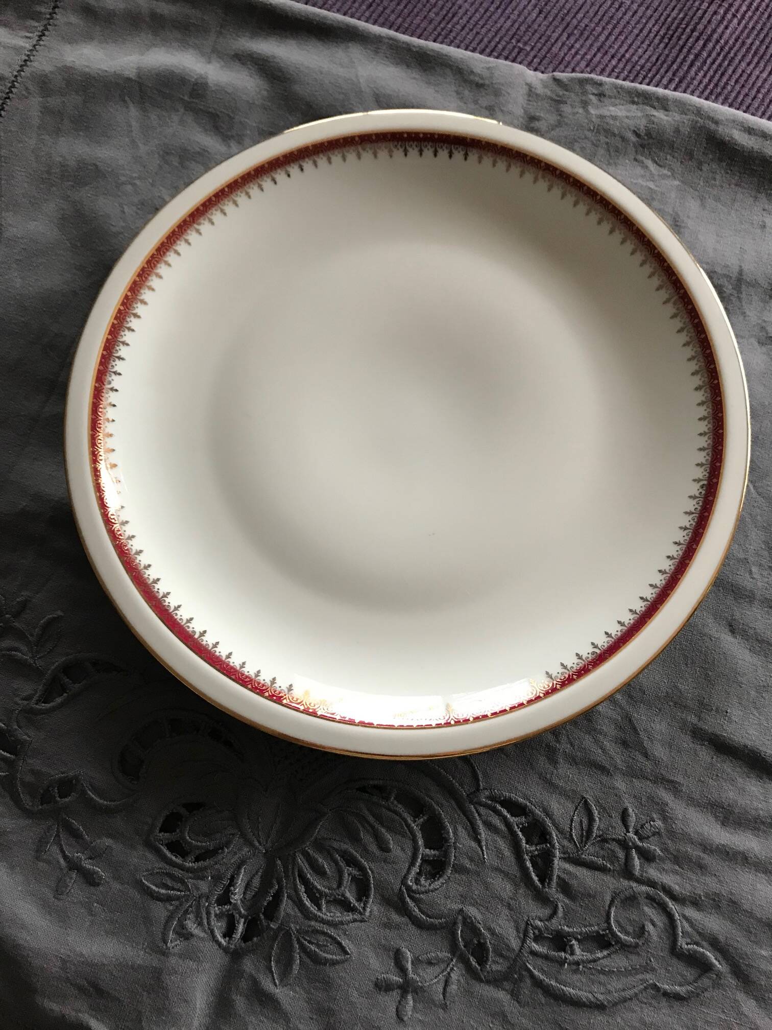 Set of 10 Berry High Porcelain dessert plates