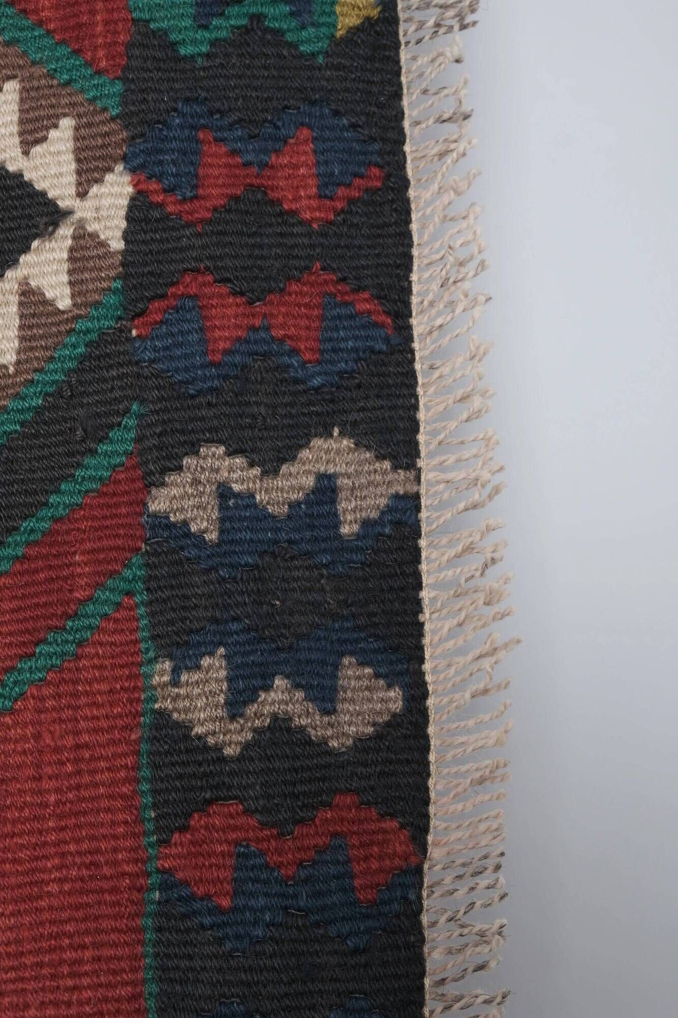 Vintage Turkish kilim, handwoven, 181x351 cm.