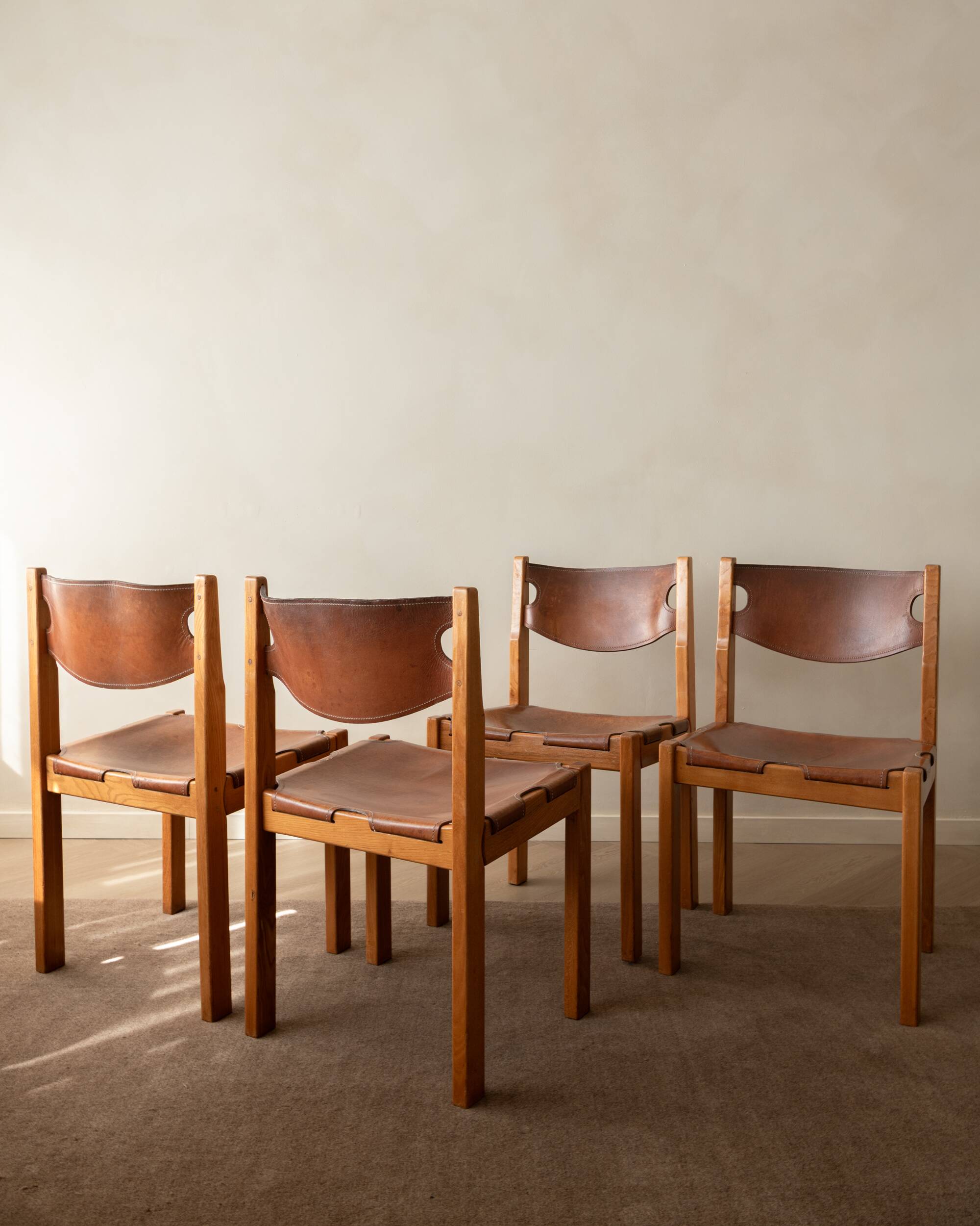 Brutalist Elm and Leather Dining Chairs by Maison Regain, 1970s, Set of 4