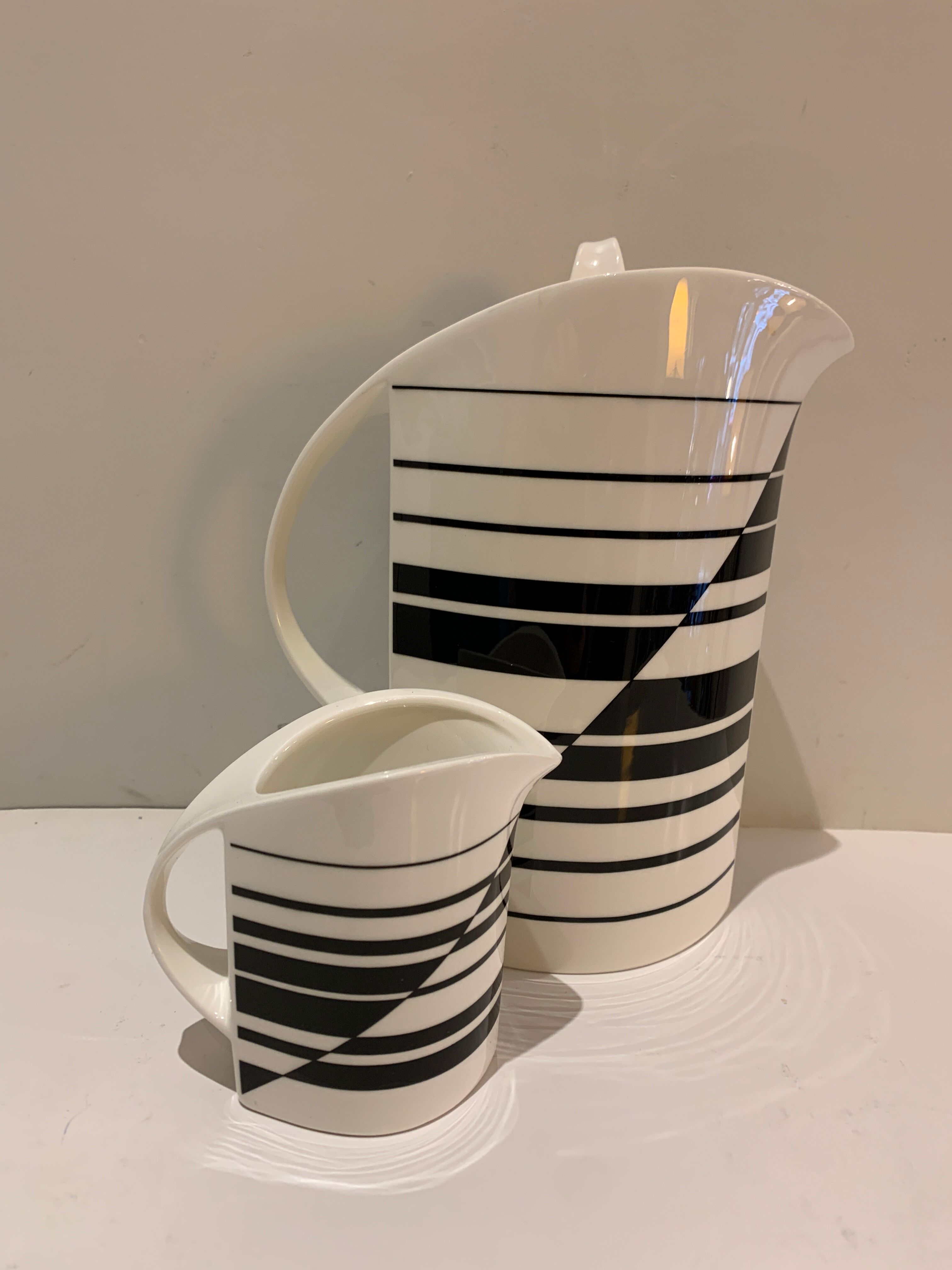 Verse tea coffee and milk pot Villeroy and Boch, Linea collection