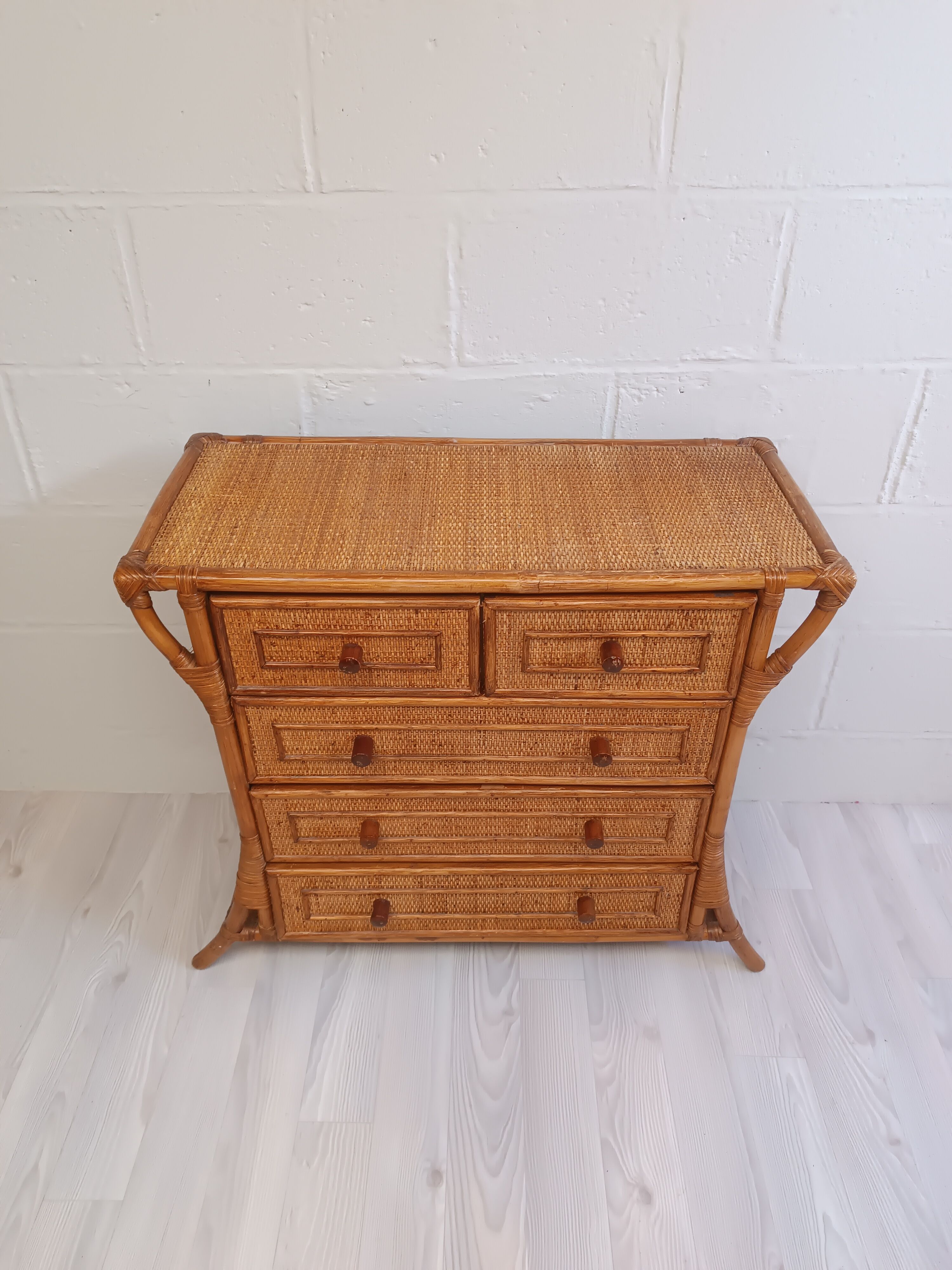 Commode en rotin et bambou  années 60