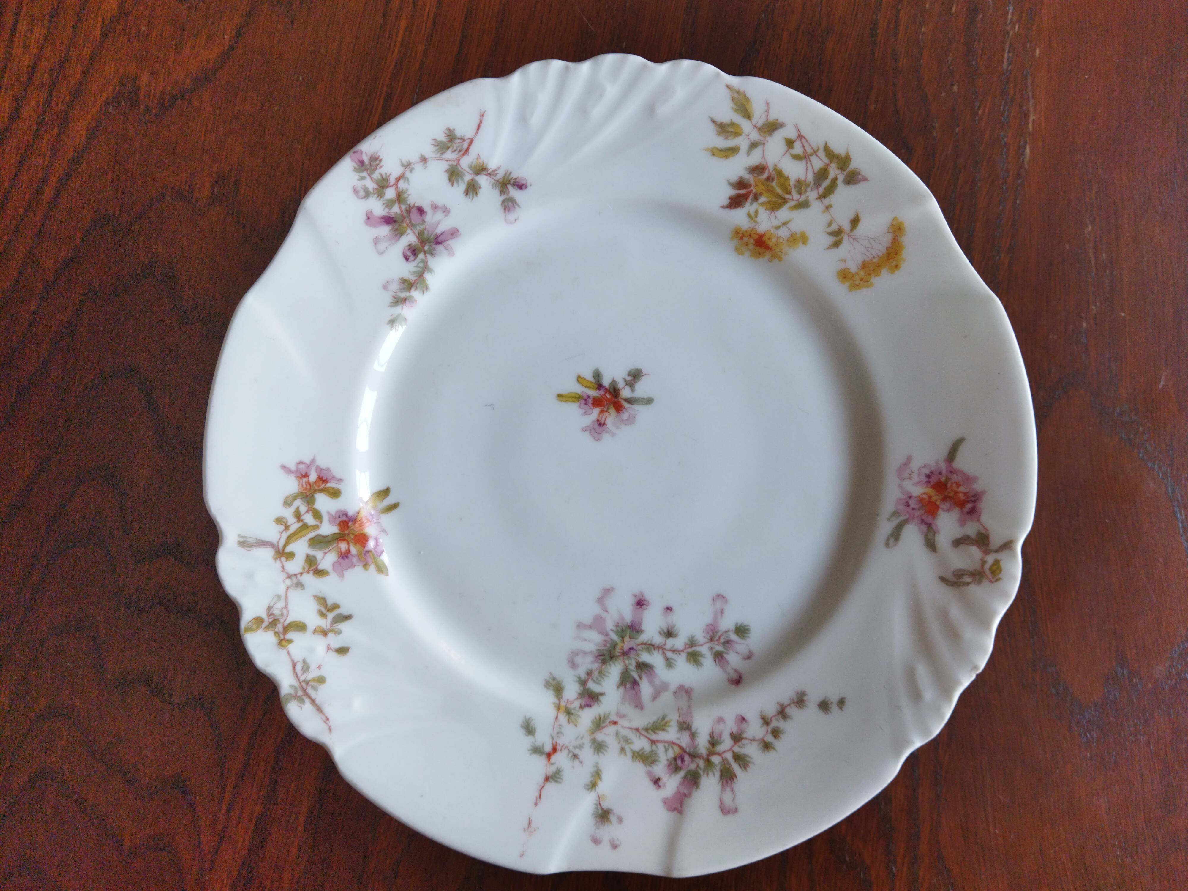 Porcelain mignardise service by Jean Pouyat (ca. 1900) Limoges