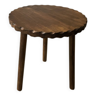 Tripod coffee table