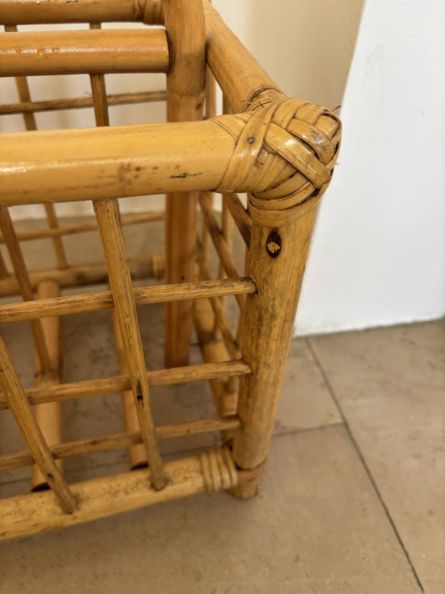 Magazine rack