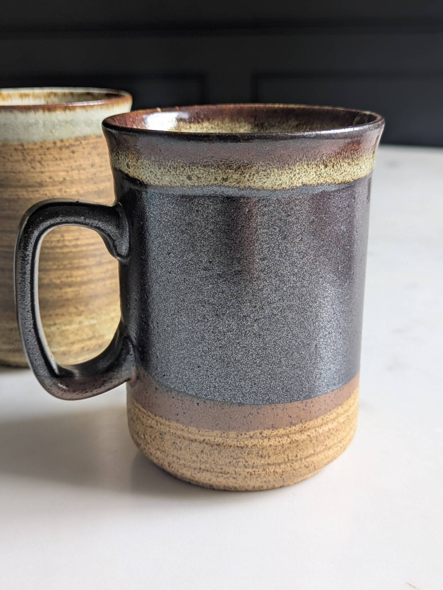Set of brutalist mugs ''Buchan ceramics Scotland'' from the 1970s.