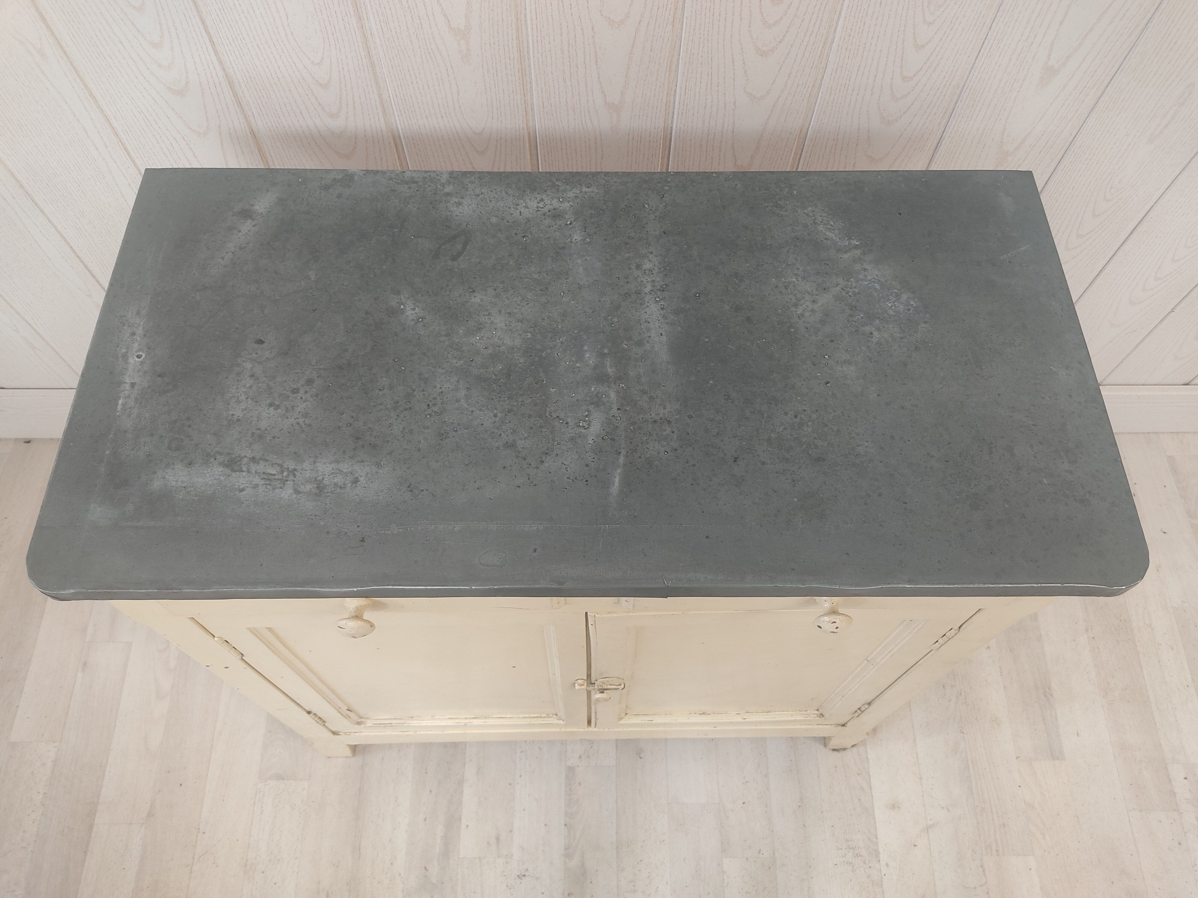 Parisian buffet zinc platter