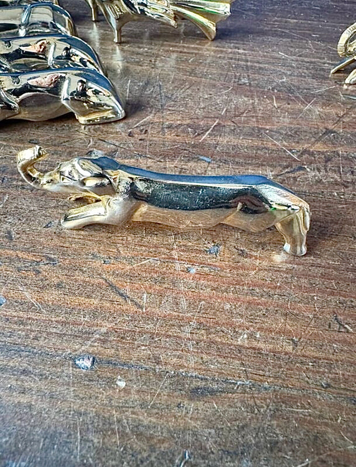 Set of 12 animal knife rests. Sandoz design. Art Deco.
