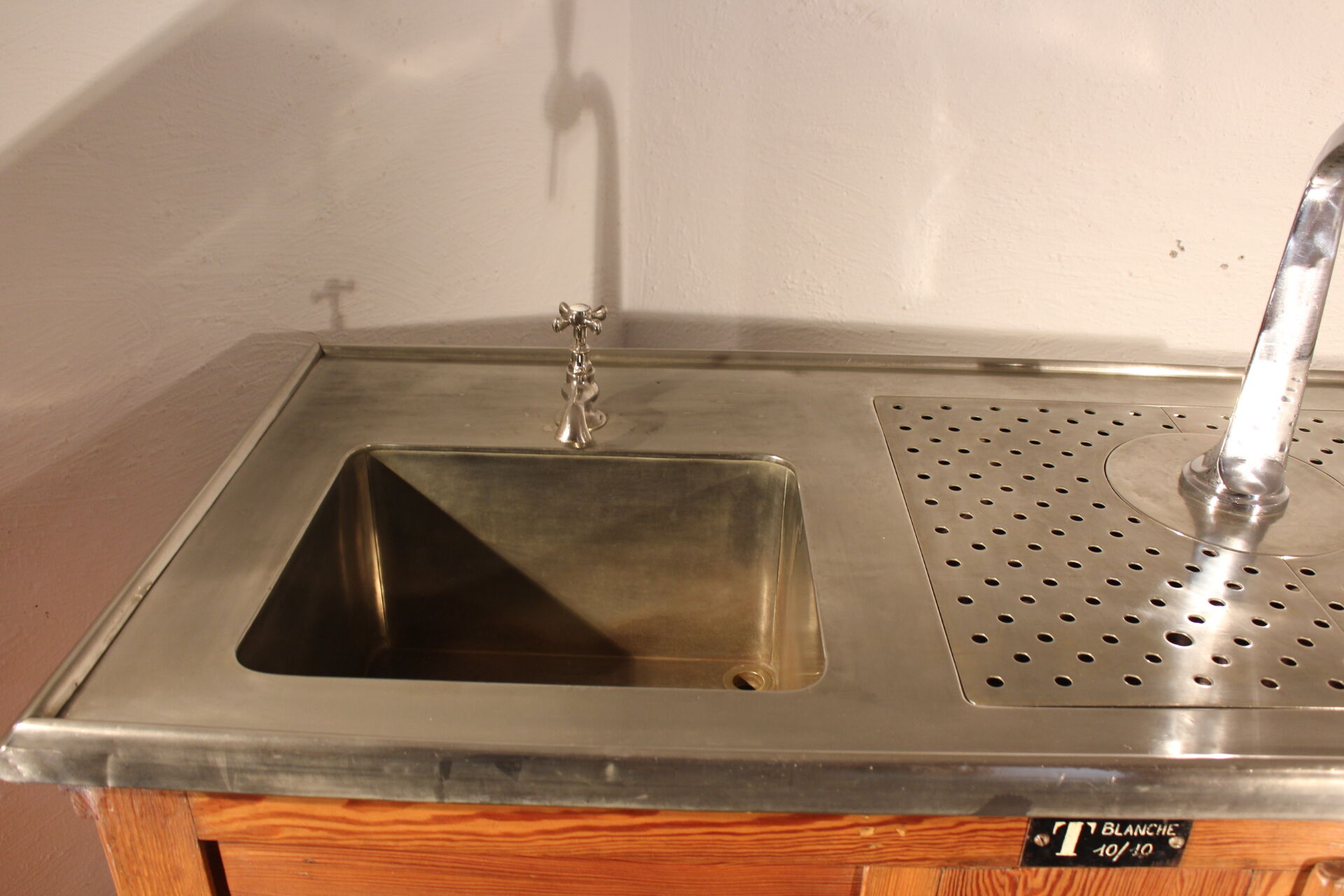 Bar from the 1920s-1930s