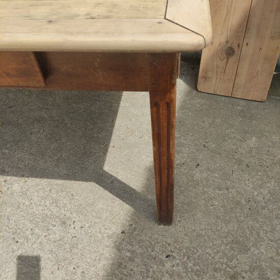 Square farmhouse table with extensions