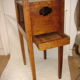 Table d'appoint, chêne avec tiroir secret, 1950