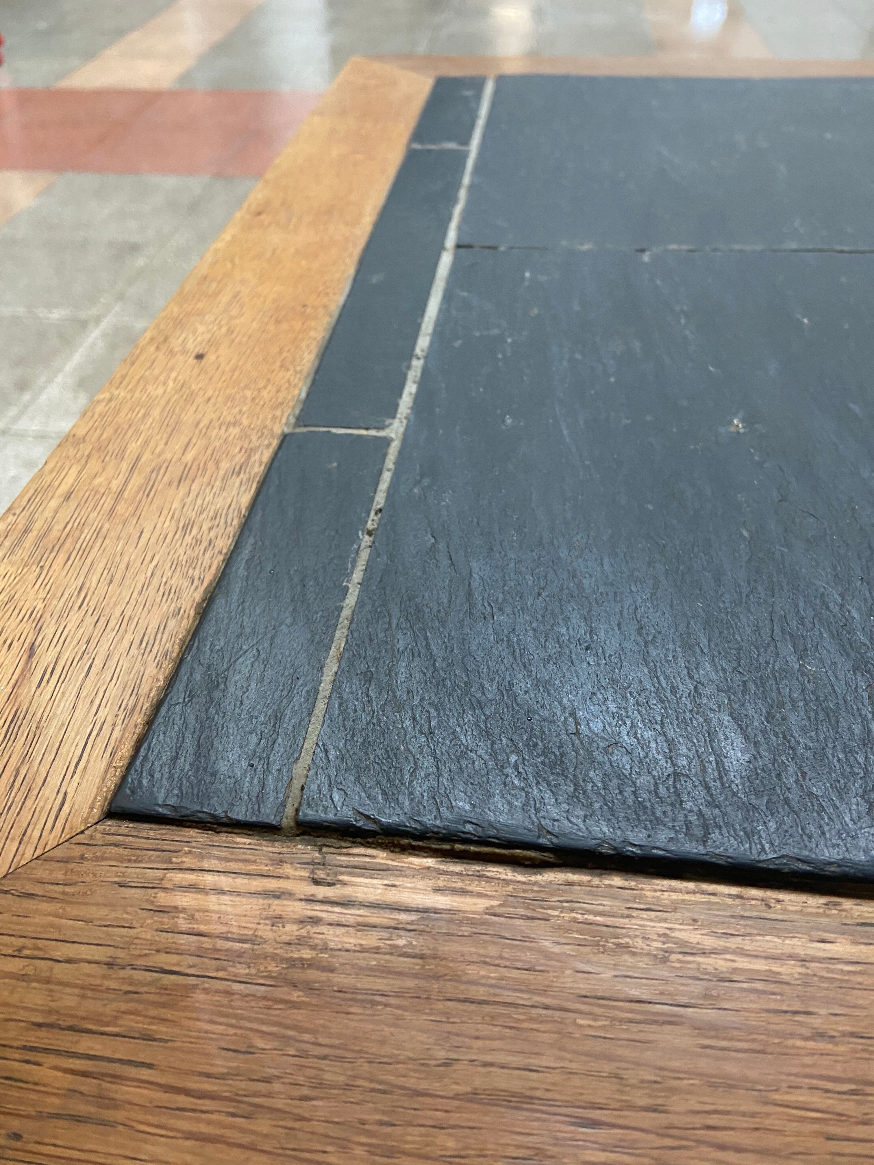 Oak And Slate Coffee Table / A Fine French 1950 S Slate And Oak Coffee Table Conjeaud Chappey - Leick rustic oak slate coffee table 10058.