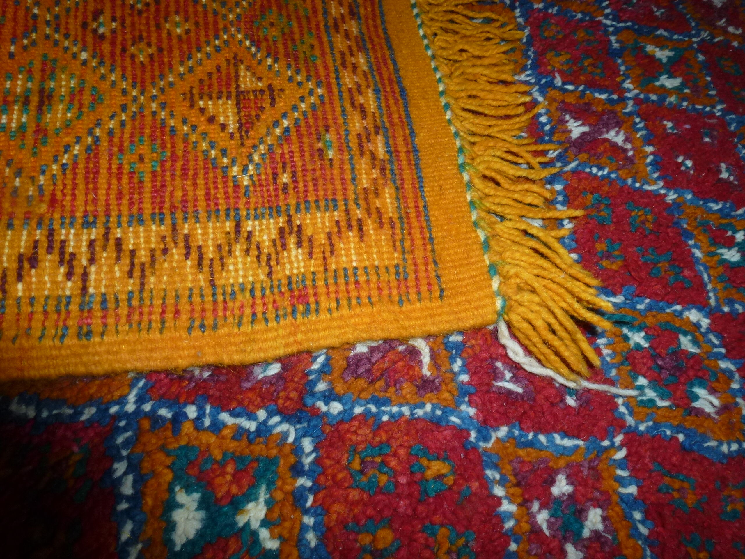 Berber carpet in wool 60