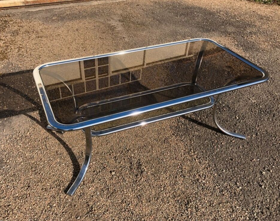 Coffee table structure in chrome 1970