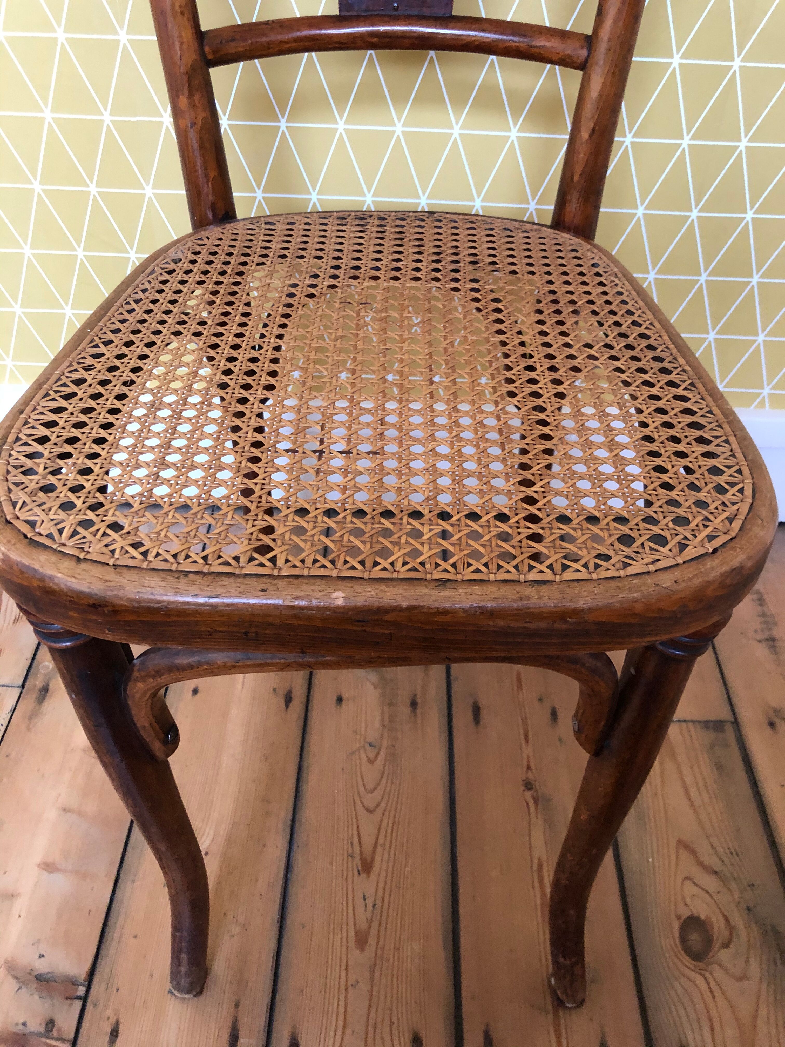Mundus-Austria old chairs