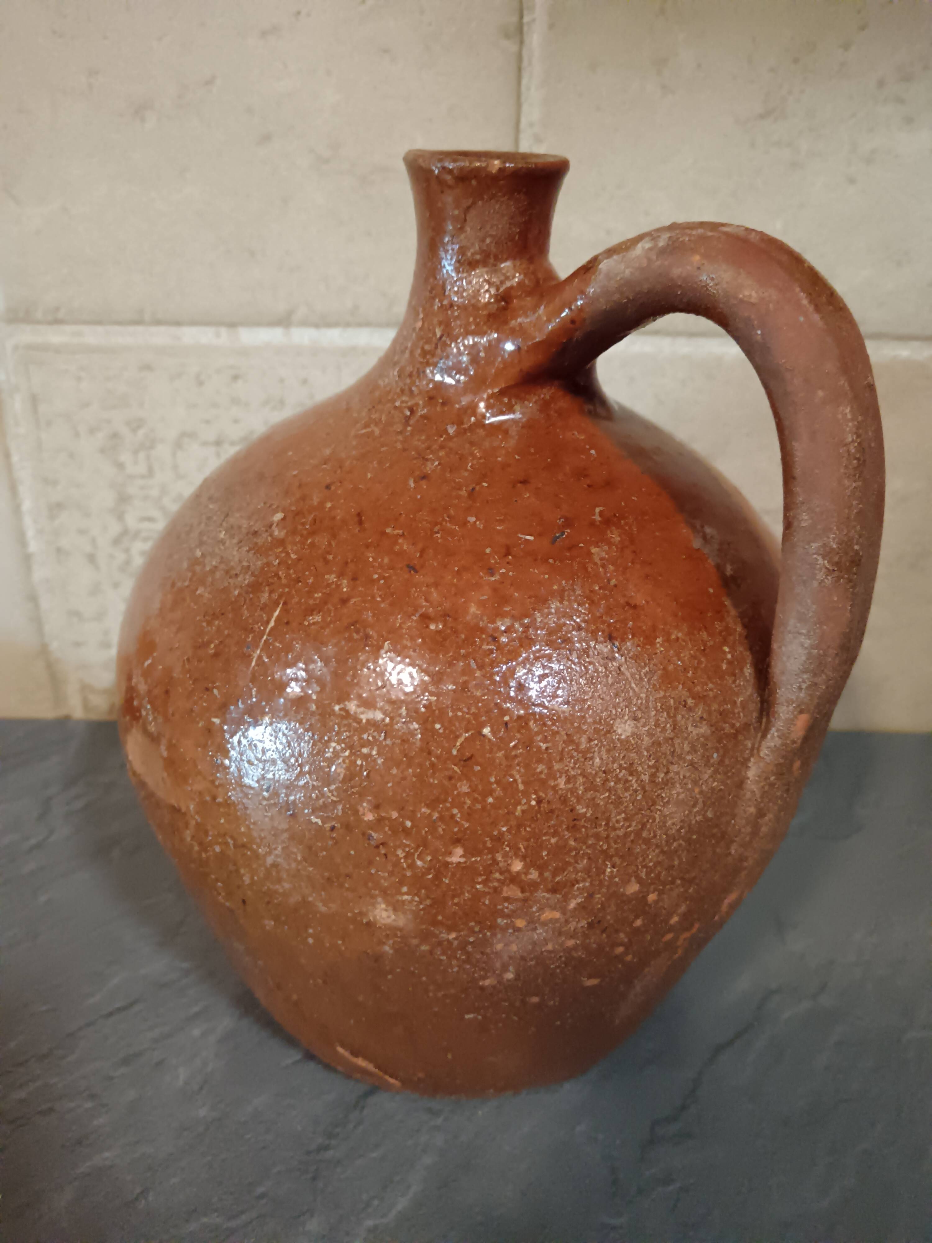 Red stoneware jug from the 18th century