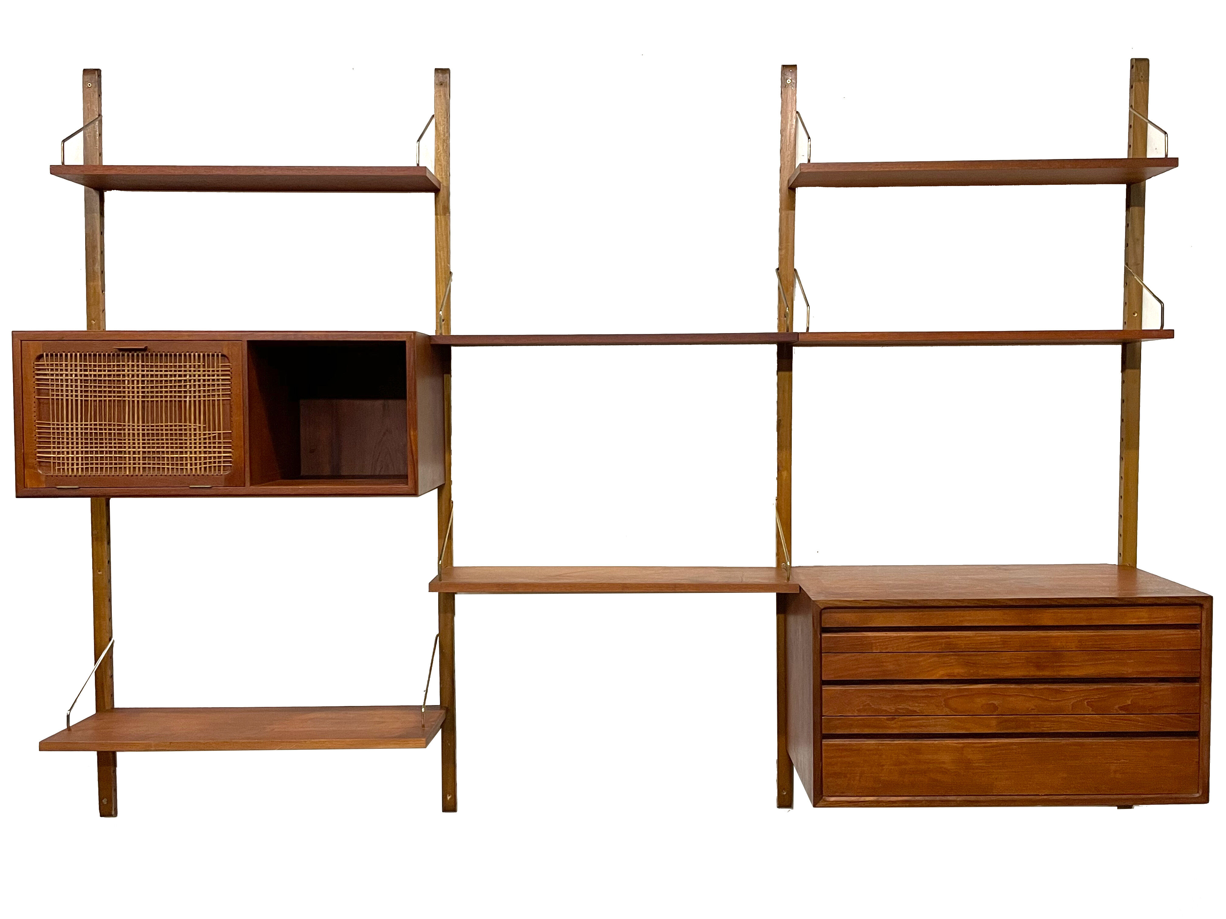 Poul Cadovius Royal System Mural Set