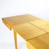 Table à manger extensible vintage en bois de frêne, Mier Tchécoslovaquie 1960