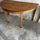 Paire de consoles demi-lune, XIXe siècle