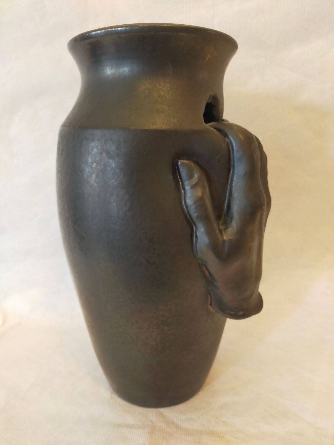 Vase en céramique, circa 50/60, signé